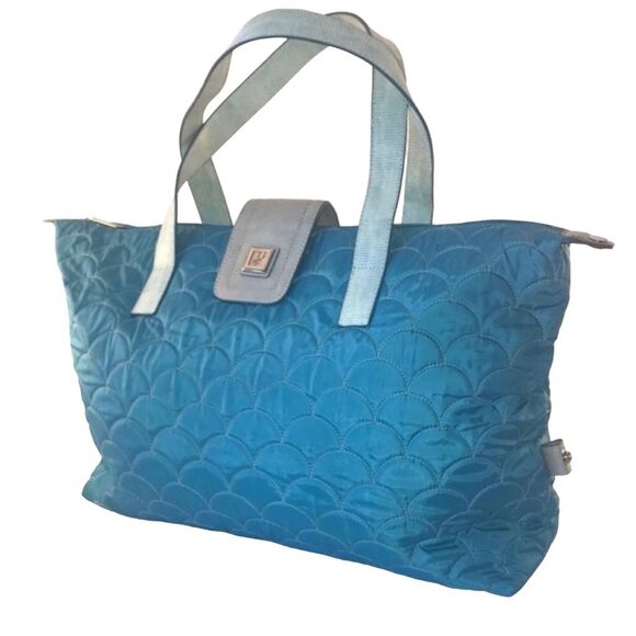 Diane Von Furstenberg Foldable Quilted Weekender Tote Bag - Picture 2 of 16